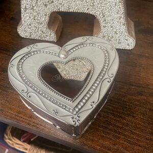 Things Remembered Silver Heart-Shaped Jewelry Box